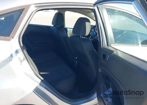 2013 Ford Fiesta Se z USA, uszkodzony, nr VIN 3FADP4BJ5DM219653